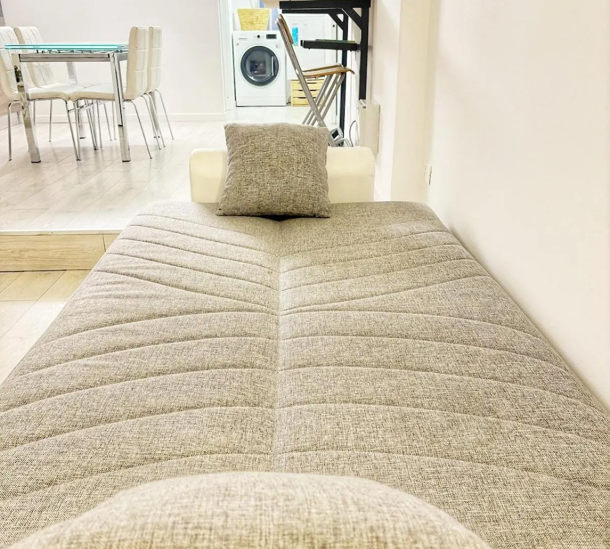 Cozy Basement Apartment Navigli Milan